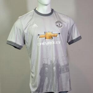 Manchester United 17-18 Tercero