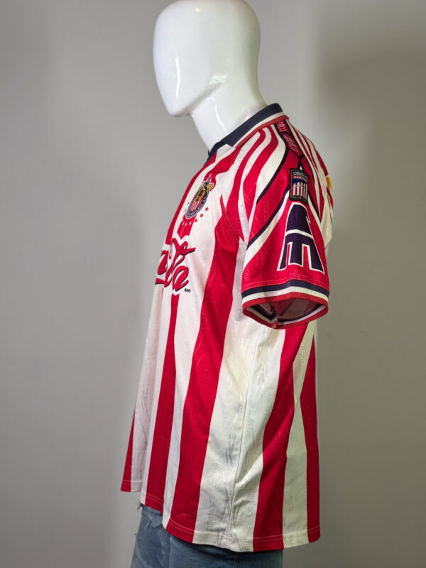 Chivas 98-99 Local - Image 8