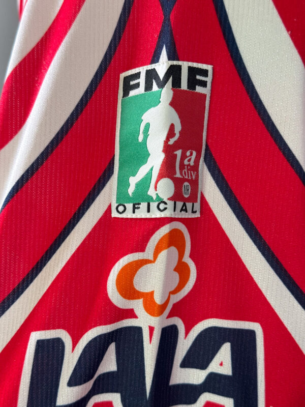 Chivas 98-99 Local Tiburón Sánchez #8 - Image 3