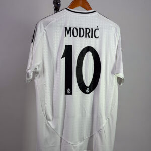 Real Madrid Local 24-25 Modric #10