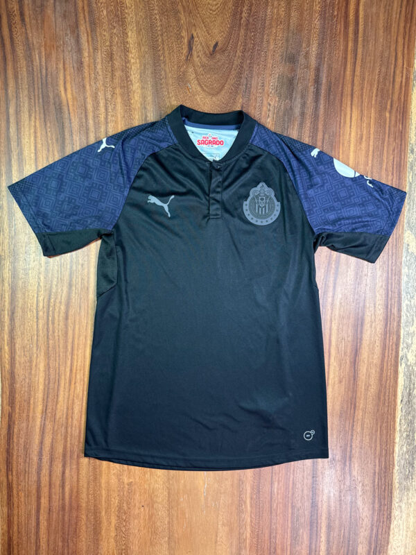 Chivas Visita 17-18