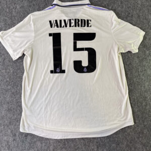 Real Madrid Local 22-23 Fede Valverde #15 Versión Jugador