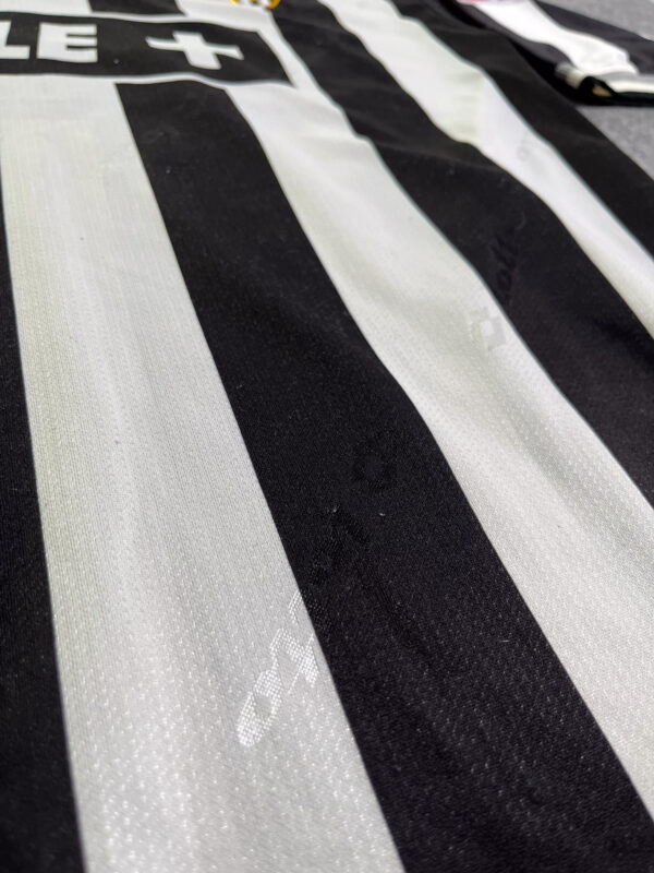 Juventus Local 00-01 - Image 6