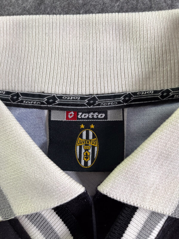 Juventus Local 00-01 - Image 5