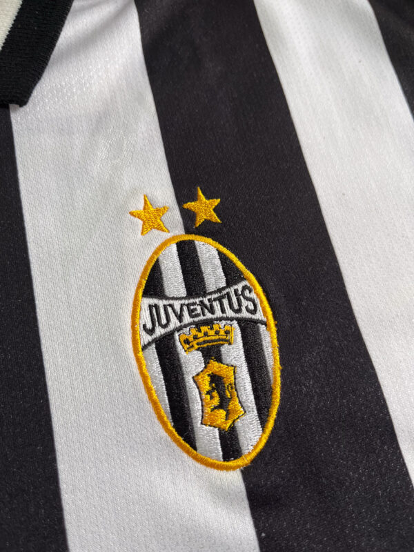 Juventus Local 00-01 - Image 2