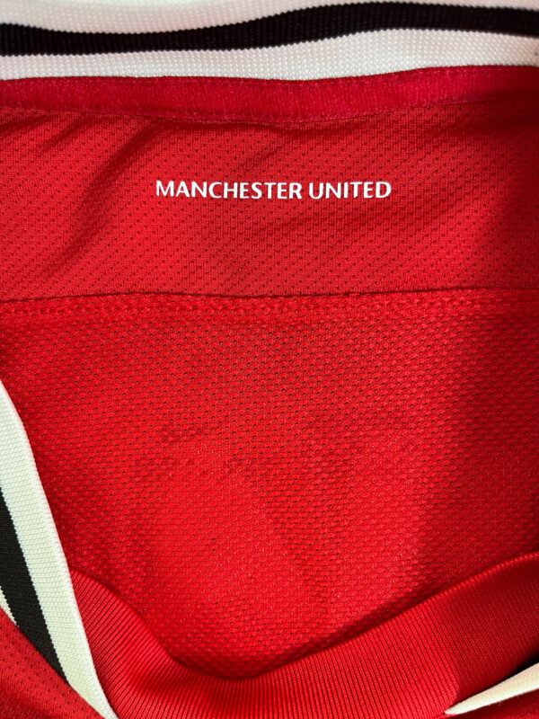 Manchester United Local 11-12 Chicharito #14 - Image 8