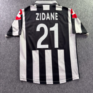 Juventus Local 00-01 Zinedine Zidane #21